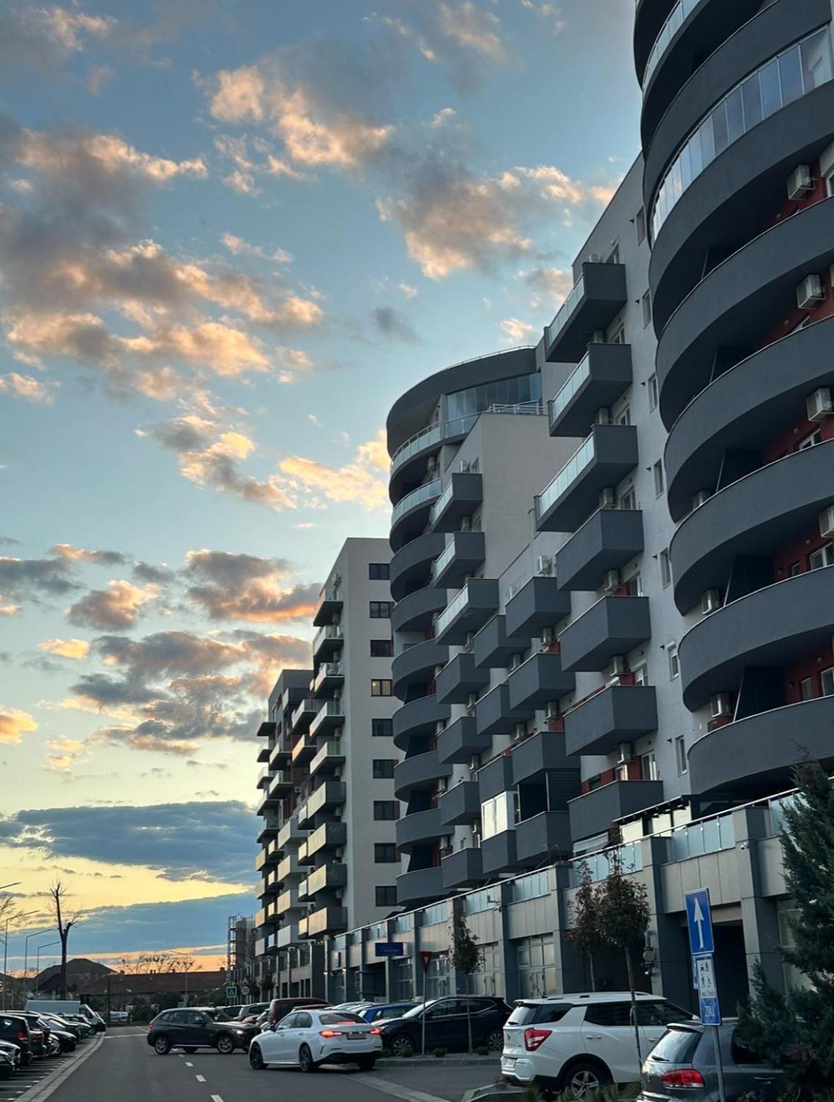 Zen Apartment Oradea - Free Parking Exteriér fotografie